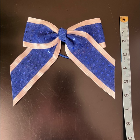 Blue and white cheer bow - Picture 3 of 4